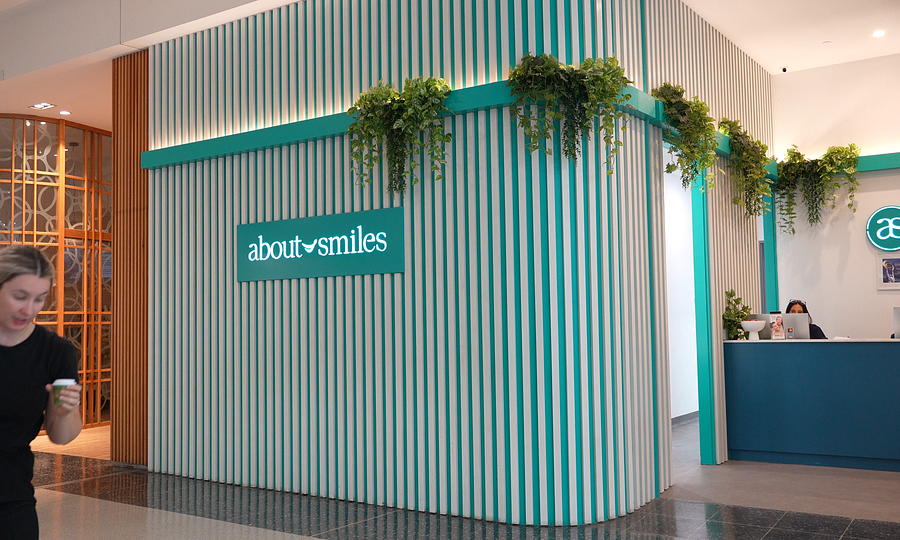 Reception at About Smiles Eastgardens in Westfield Eastgardens