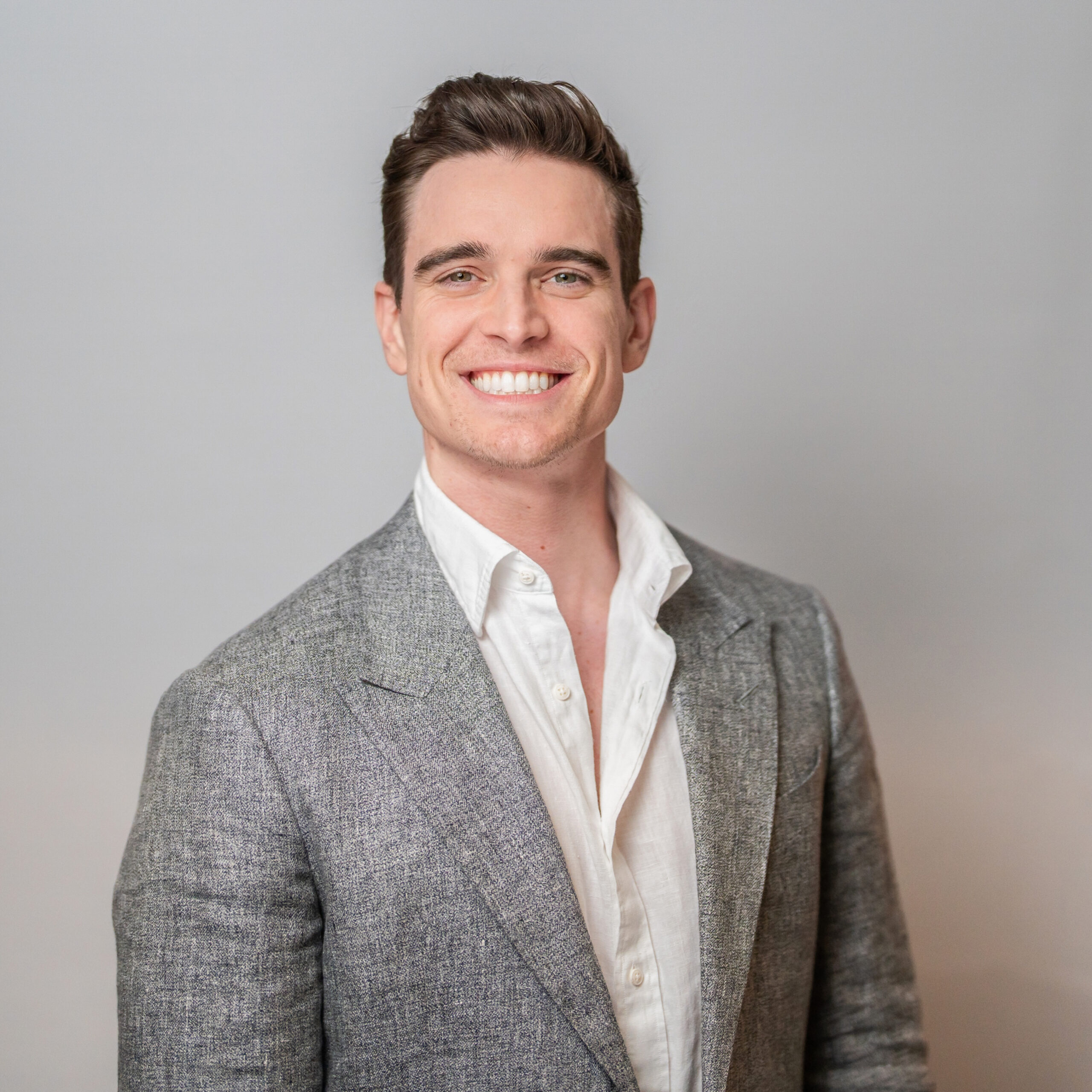 Meet Dr Aodhan Docherty – Cosmetic and Implant Dentist at About Smiles Circular Quay