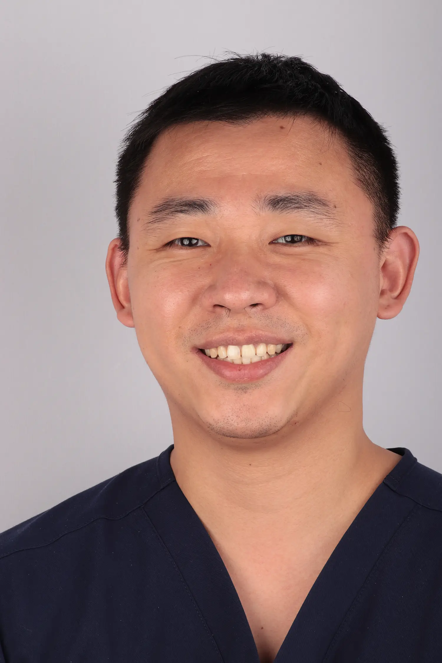 Meet Dr Mark Mingjie Lu – Dentist at About Smiles Chatswood & Crows Nest