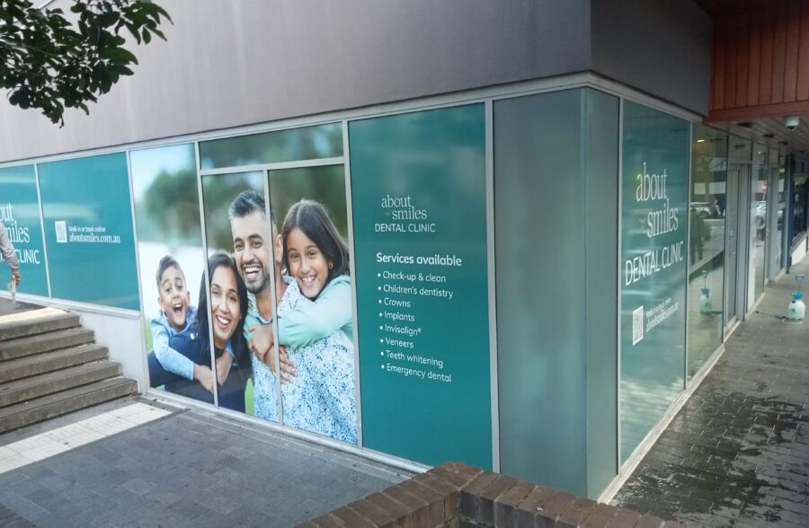 About Smiles Zetland dental clinic shopfront on Defries Avenue